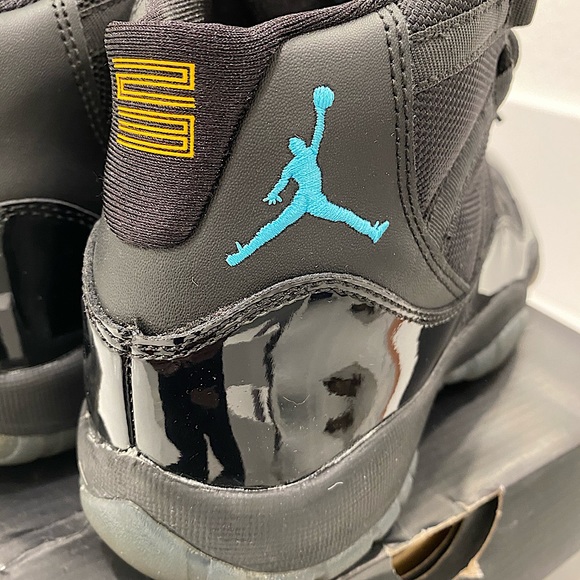 Air Jordan retro 11 (GS) - Picture 6 of 9